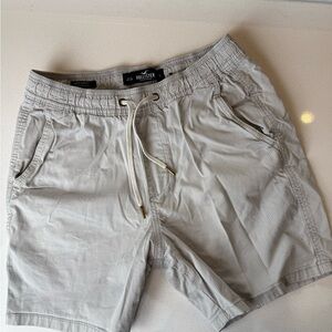 Hollister Men's Athletic Shorts in Light Gray